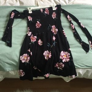 Flower print Kendall & Kylie Dress